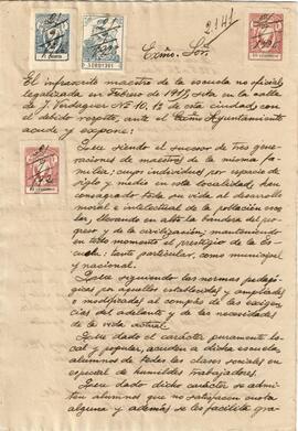 Carta del mestre Miquel Romeu demanant a l'Ajuntament que subvencioni els alumnes que no poden pa...